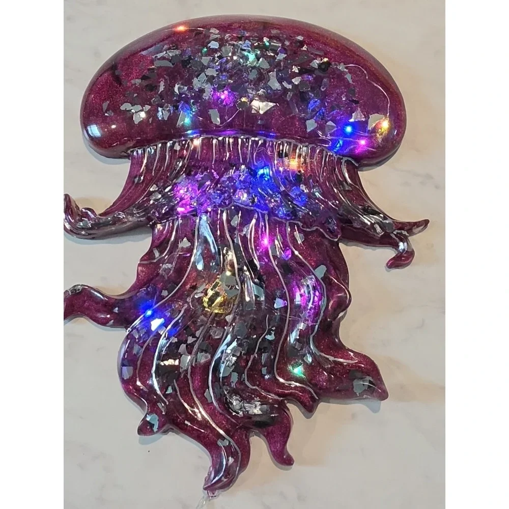 Handmade Resin Jellyfish Light Up Flashing Purple Decoration Gift.      1005
